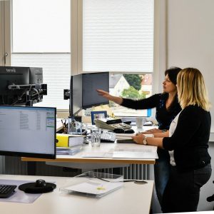 Steuerkanzlei_Stoelzel_Bueroraeume12-aspect-ratio-300x300